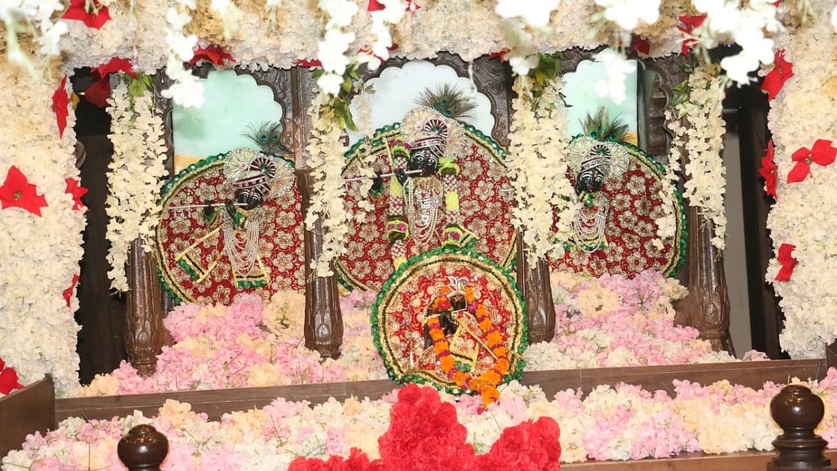 First Land Registry Completed For Shri Banke Bihari Temple Corridor Construction 